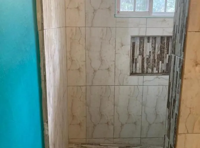 Yanceylargo Estate - Newly Built Modern 1 Bedroom Villa *