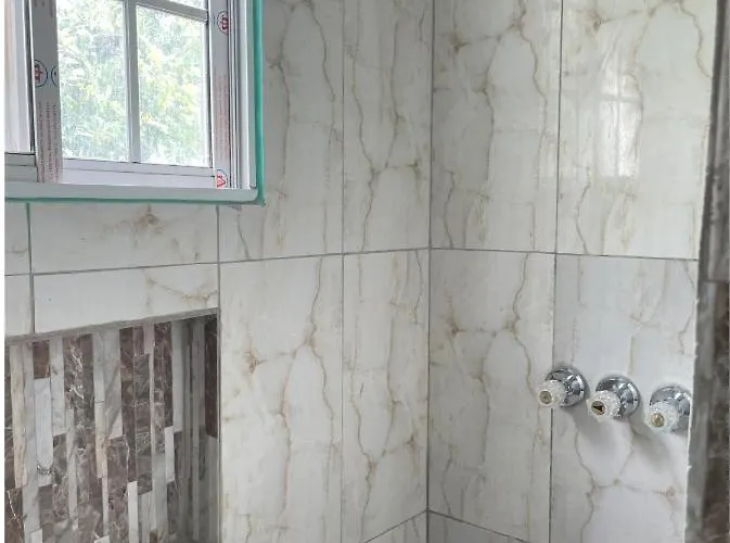 Yanceylargo Estate - Newly Built Modern 1 Bedroom Montego Bay